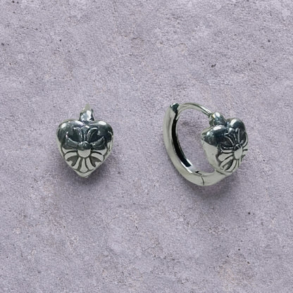 Bow Heart Oxidized S925 Huggie Hoop Earrings