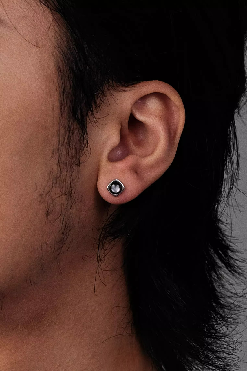 Natural Black Shell 925 Silver Studs Elegant Cushion Square Unisex